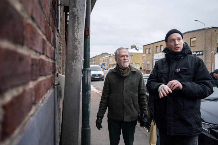 Plan B & fastighetsägaren Kwame Moore.